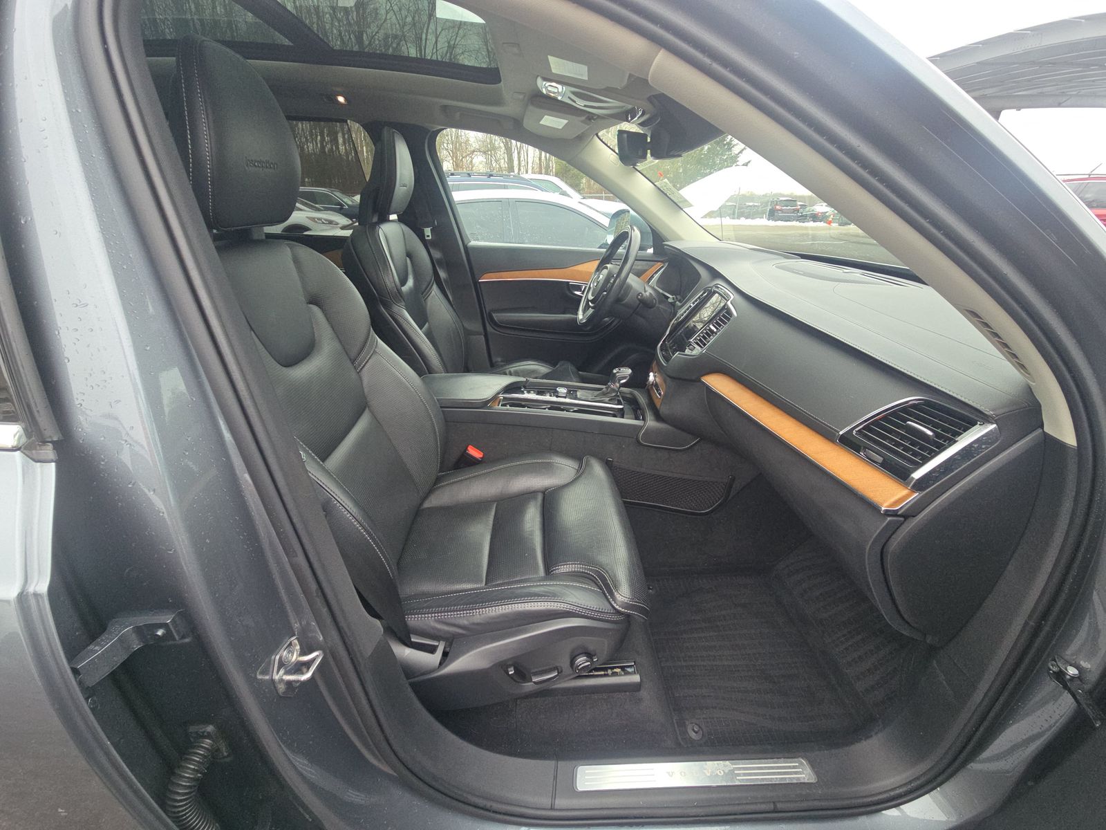 2020 Volvo XC90 T6 Inscription AWD