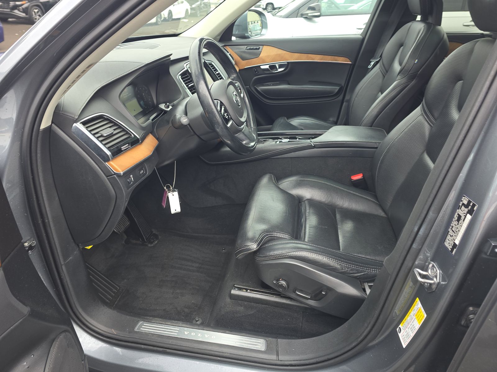 2020 Volvo XC90 T6 Inscription AWD