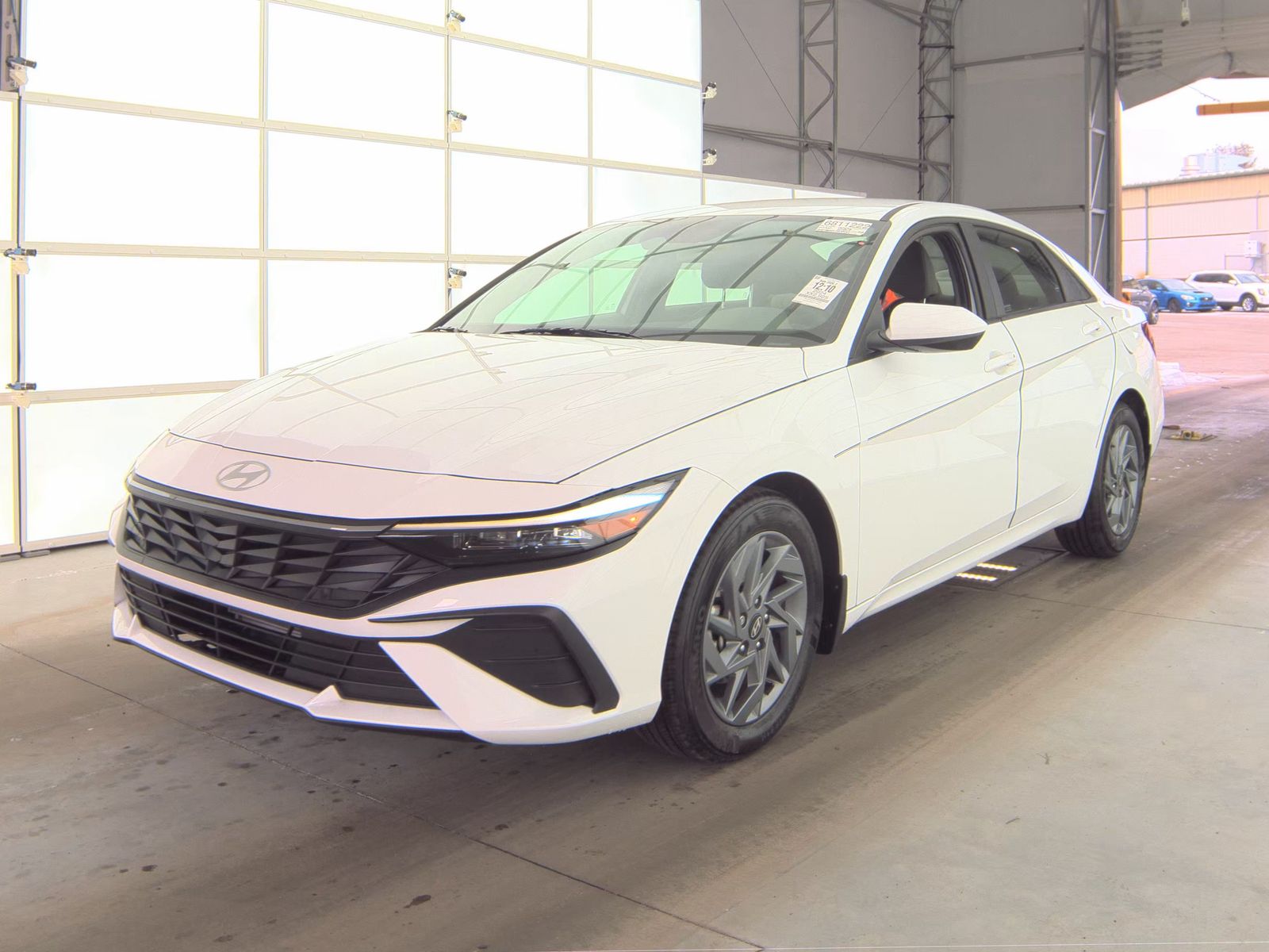 2024 Hyundai Elantra SEL FWD