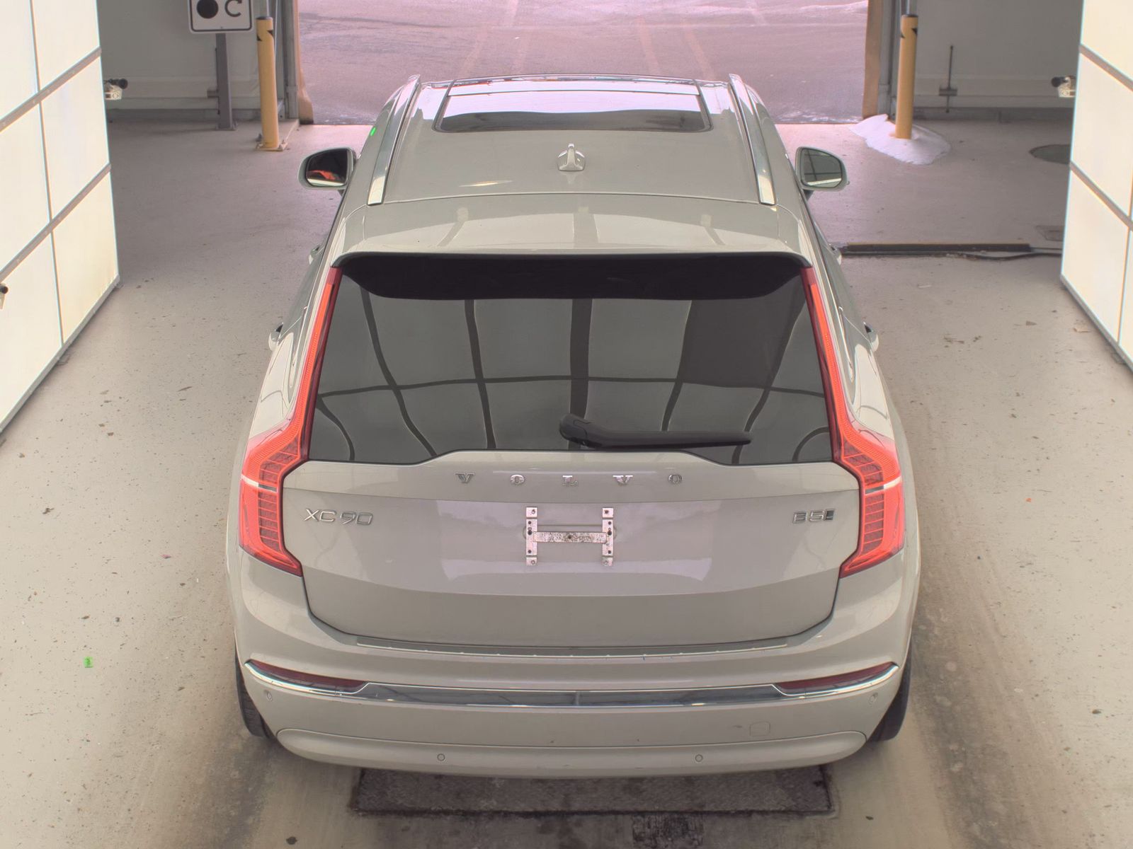 2024 Volvo XC90 B5 Plus AWD