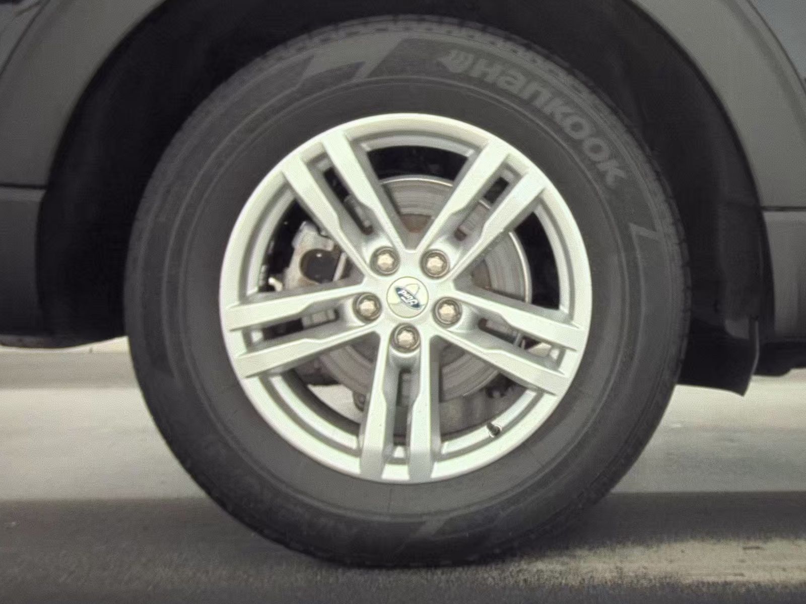 2020 Ford Explorer XLT AWD