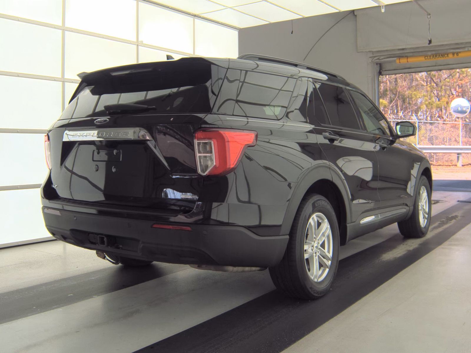 2020 Ford Explorer XLT AWD