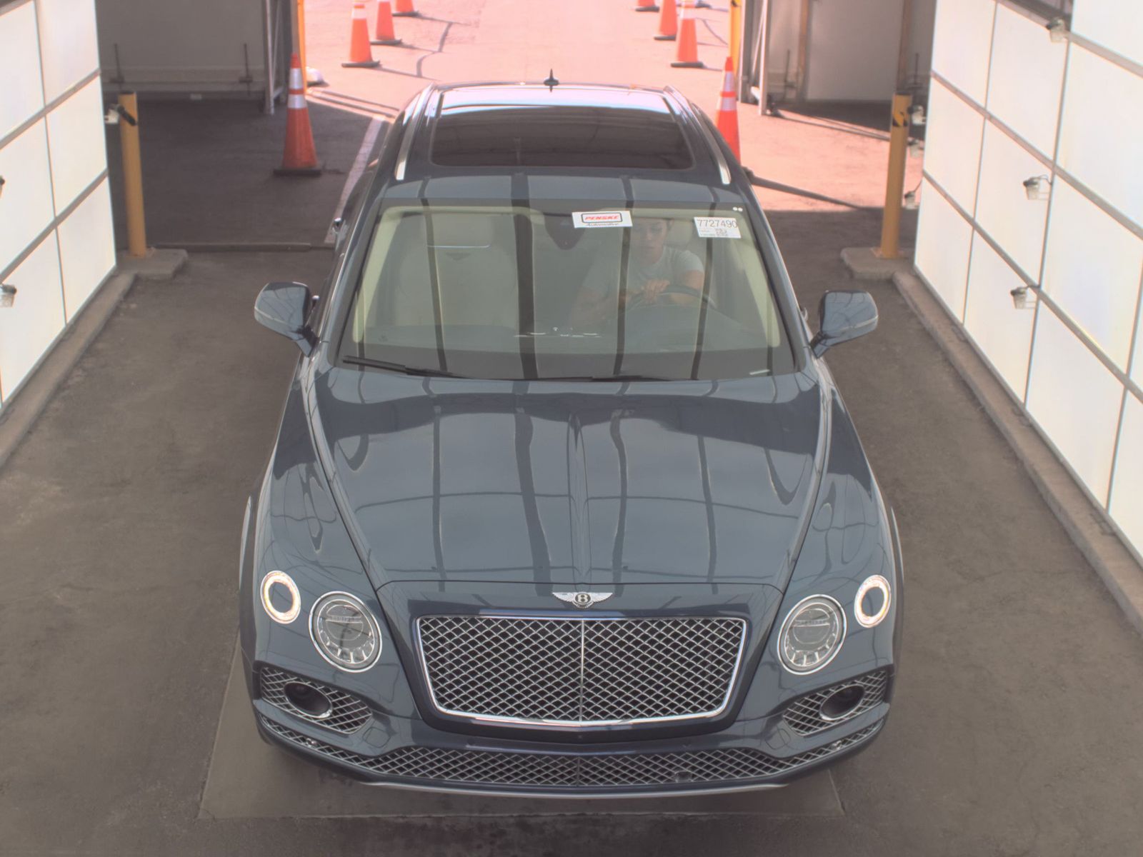 2019 Bentley Bentayga V8 AWD