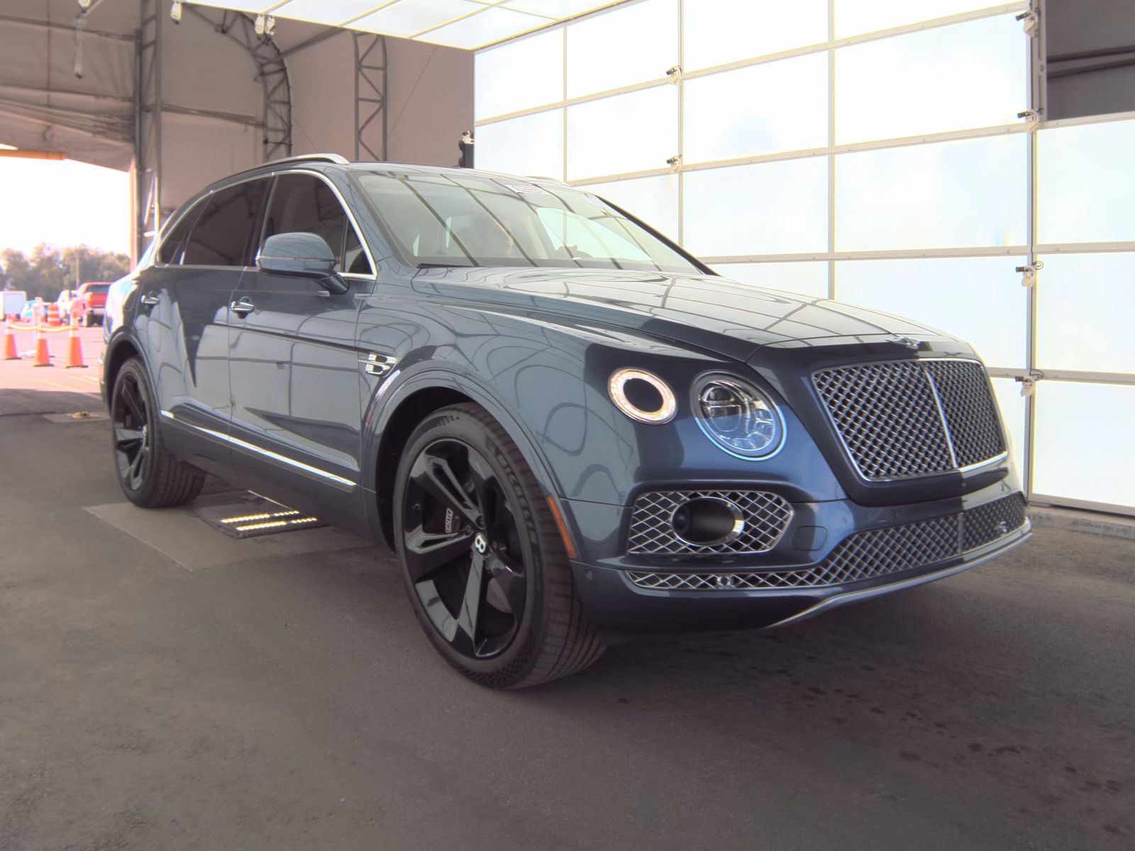 2019 Bentley Bentayga V8 AWD
