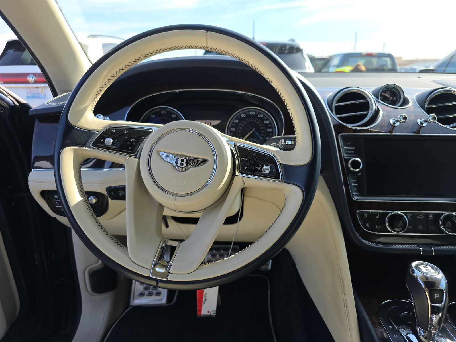 2019 Bentley Bentayga V8 AWD