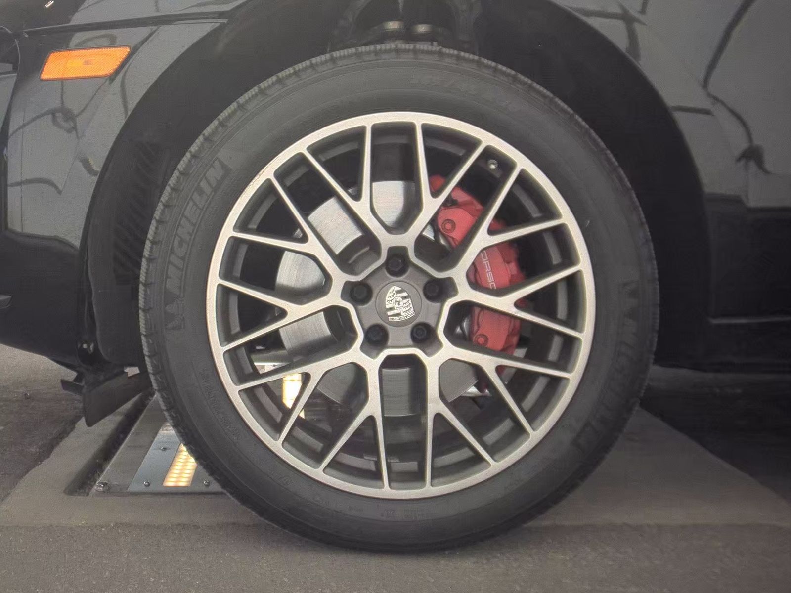 2016 Porsche Macan Turbo AWD