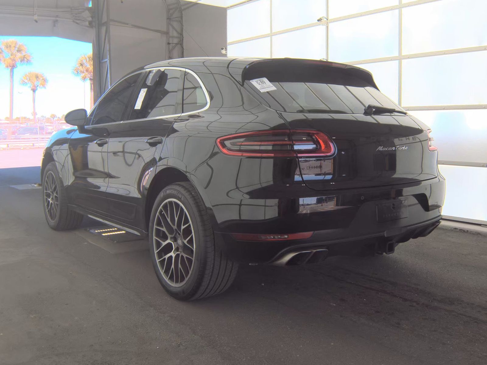 2016 Porsche Macan Turbo AWD