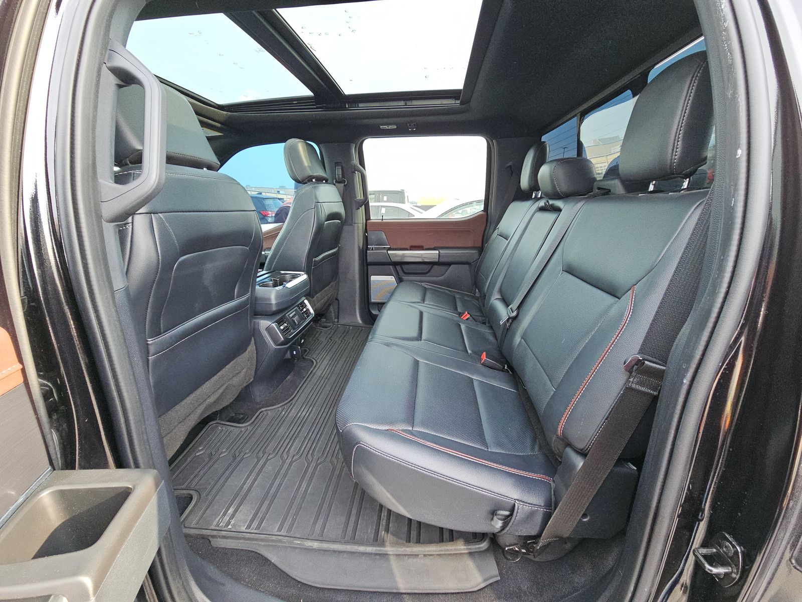 2023 Ford F-150 Lariat AWD