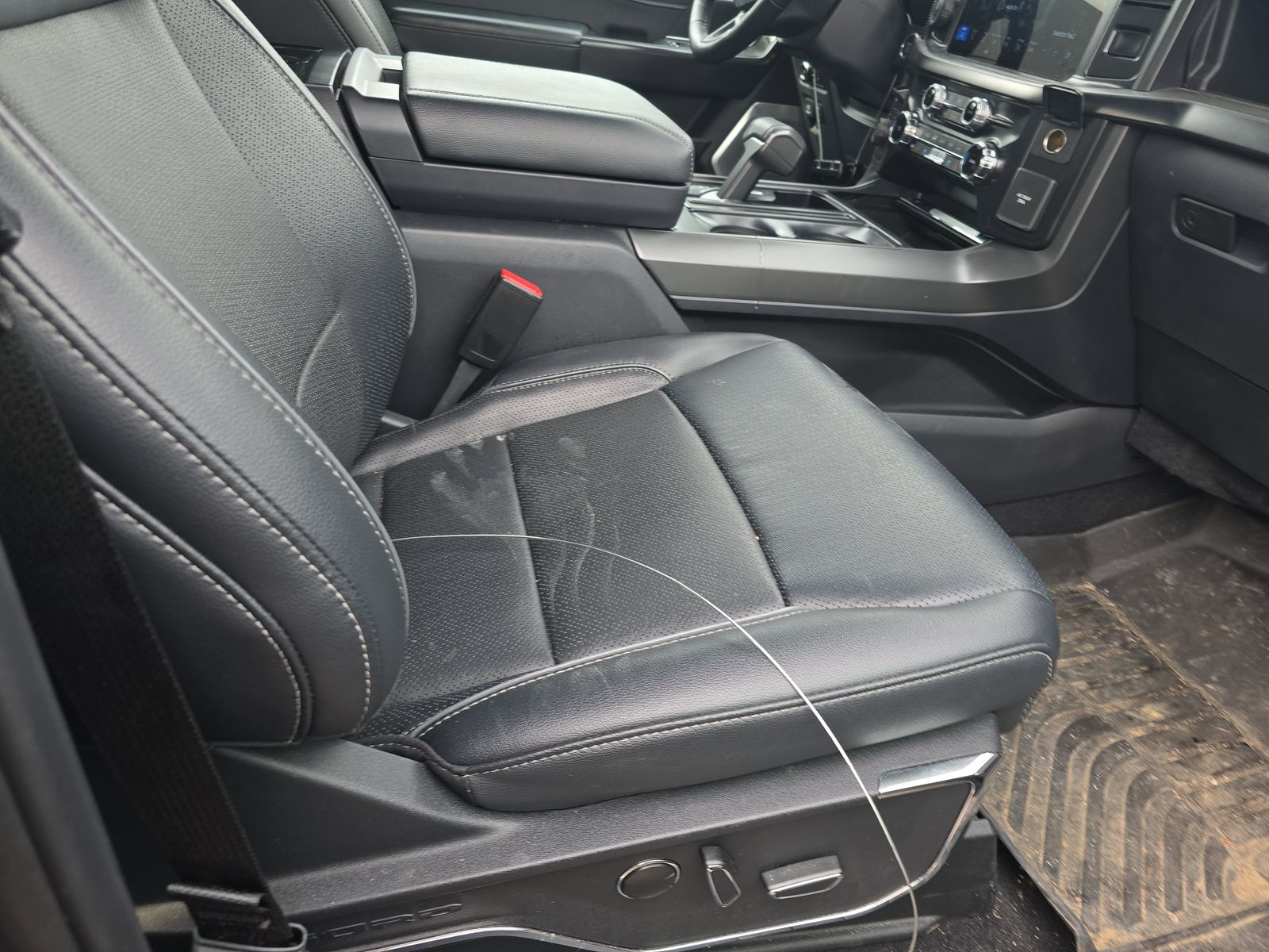 2024 Ford F-150 Hybrid Lariat AWD