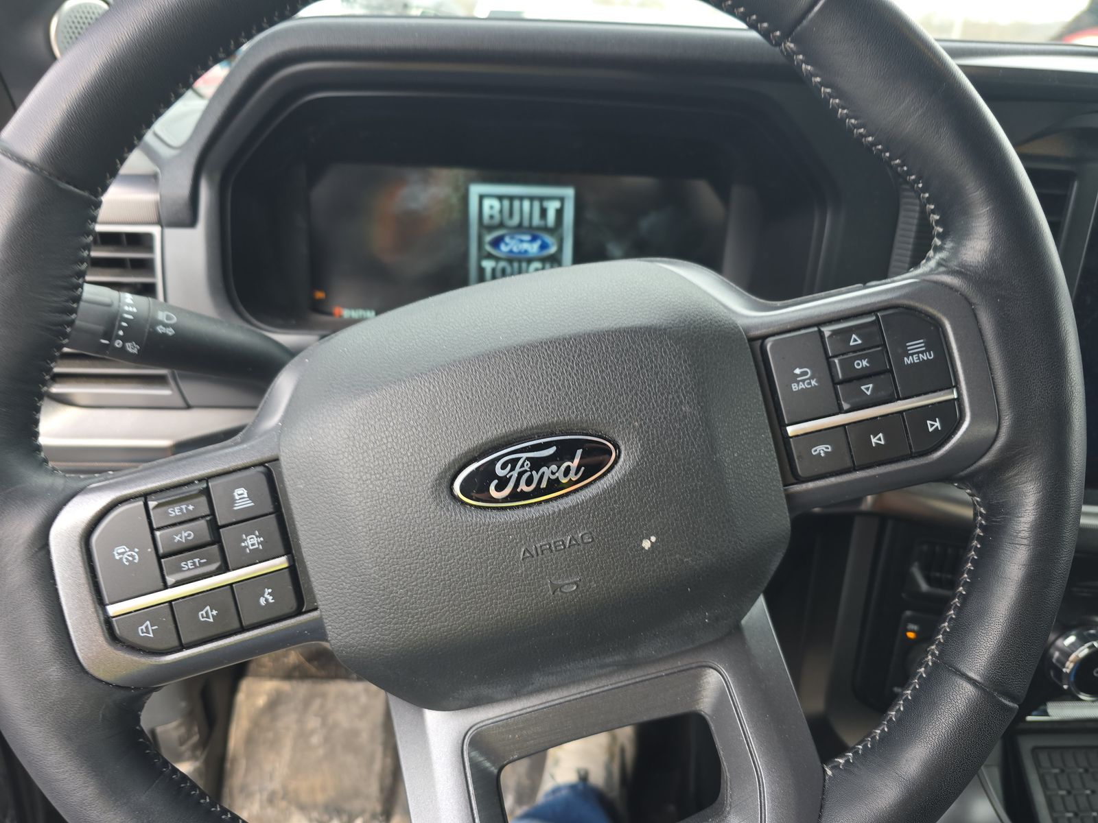 2024 Ford F-150 Hybrid Lariat AWD