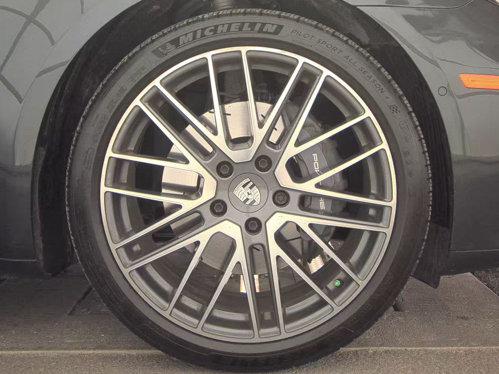 2024 Porsche Panamera Base RWD