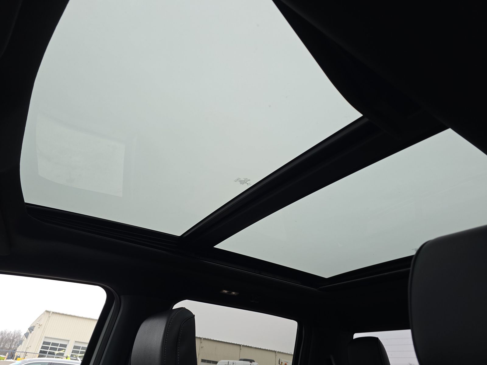 2022 Ford F-150 Hybrid Lariat AWD