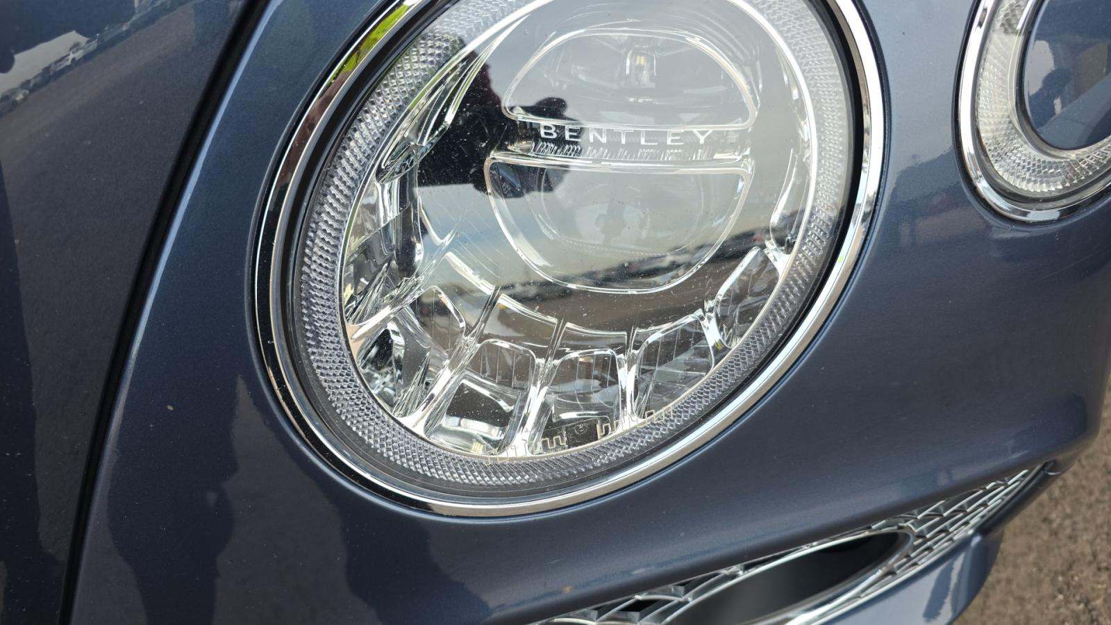 2019 Bentley Bentayga V8 AWD