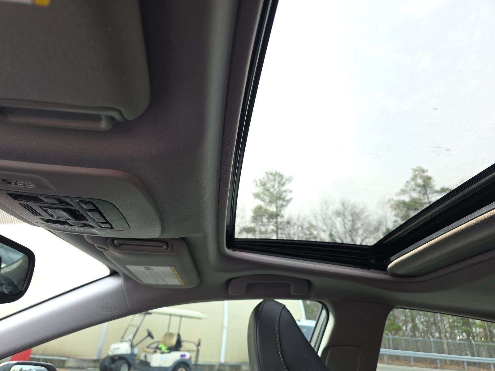 2024 Toyota Camry SE FWD