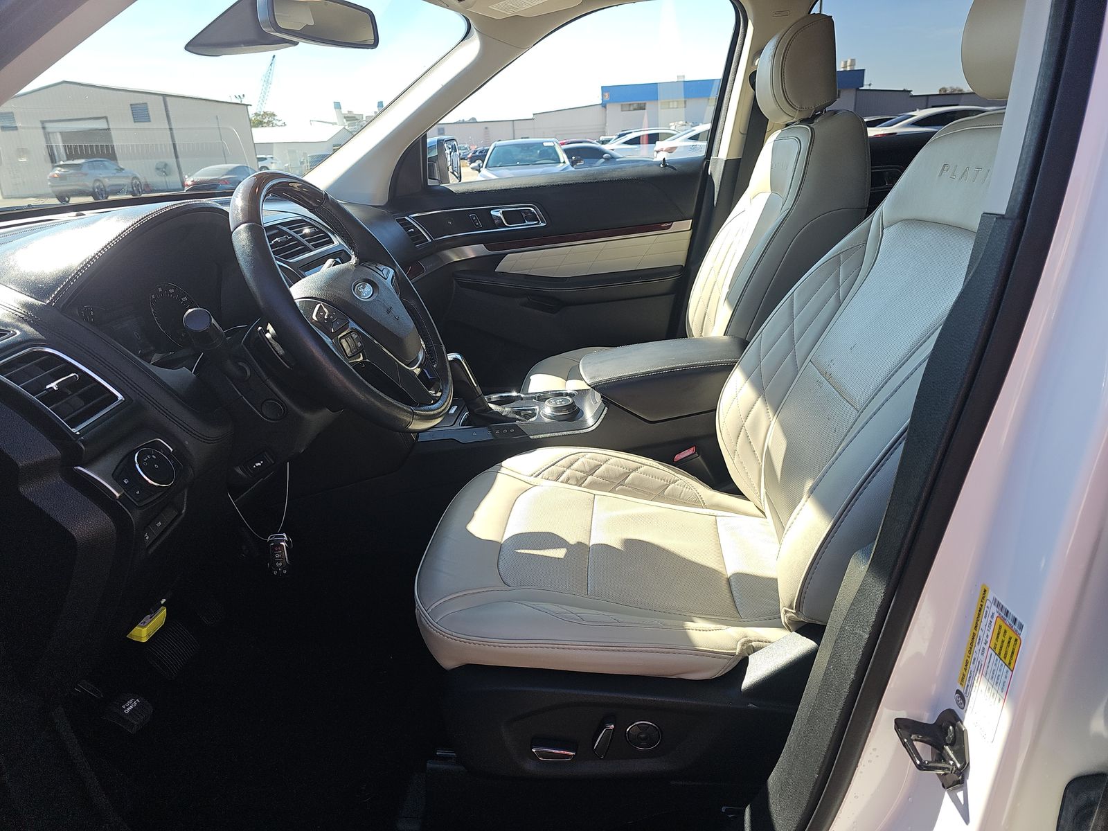 2017 Ford Explorer Platinum AWD