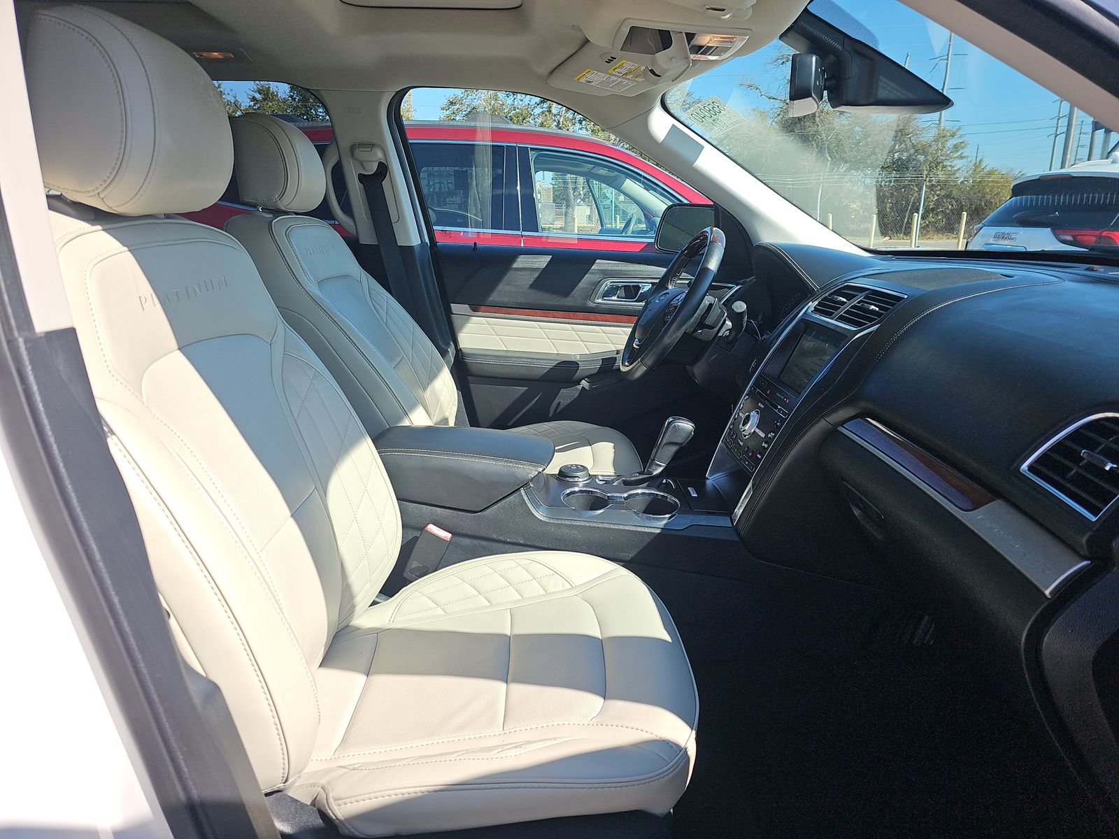 2017 Ford Explorer Platinum AWD