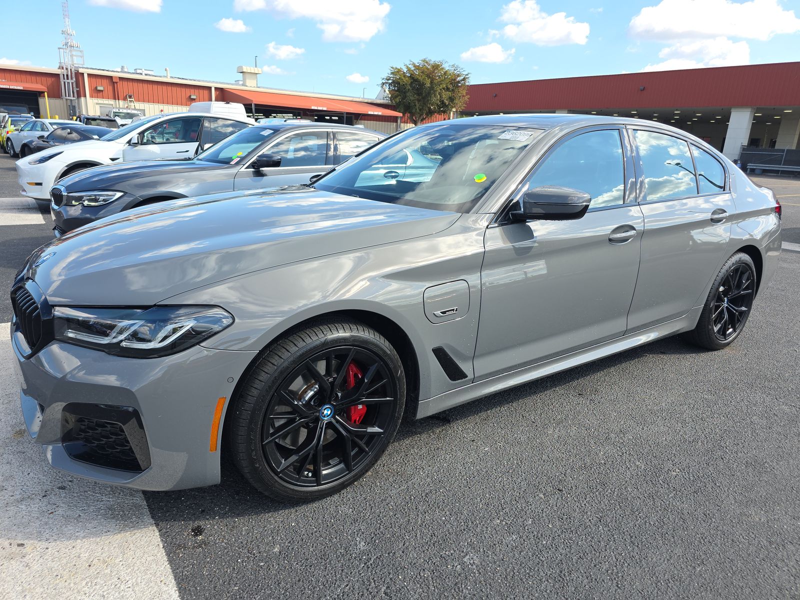 2022 BMW 5 Series 530e xDrive AWD