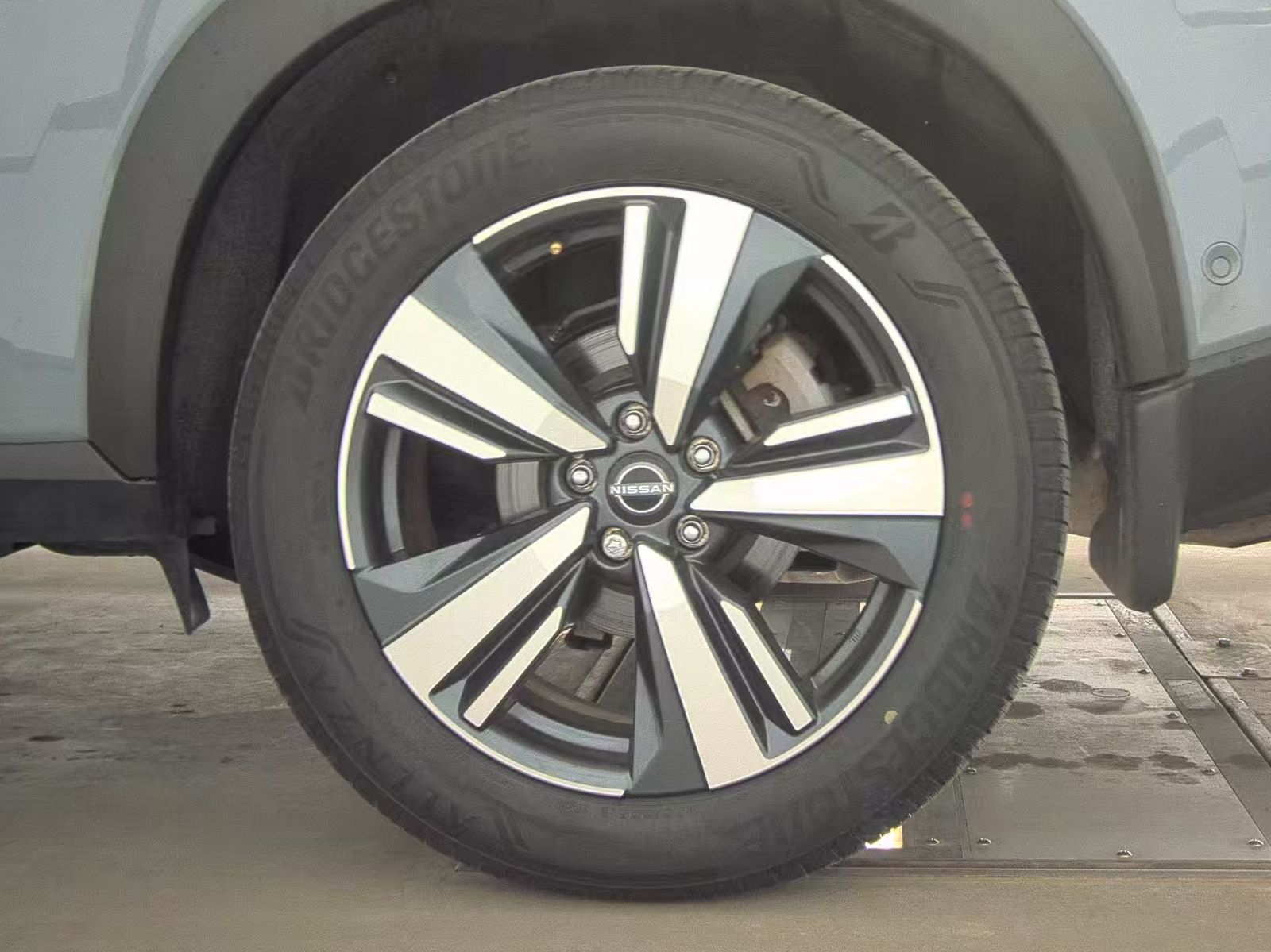 2023 Nissan Rogue Platinum AWD