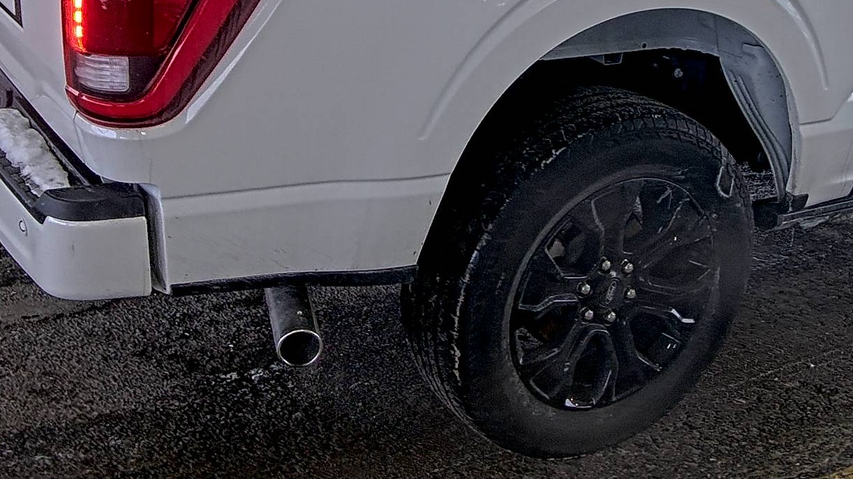 2022 Ford F-150 Hybrid Lariat AWD