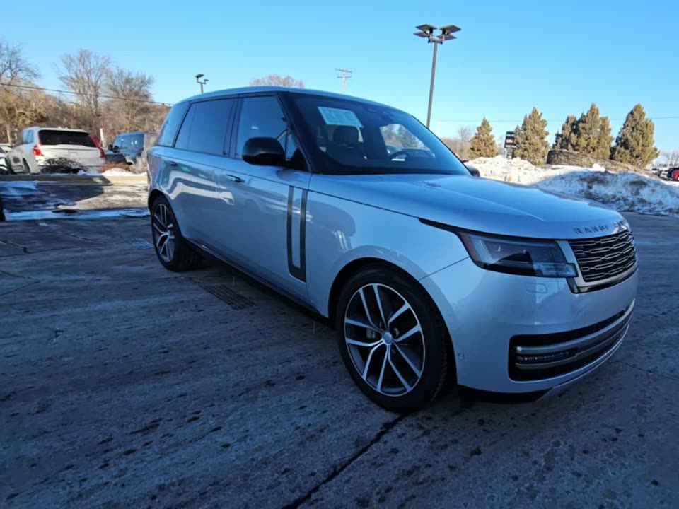 2024 Land Rover Range Rover SE LWB AWD