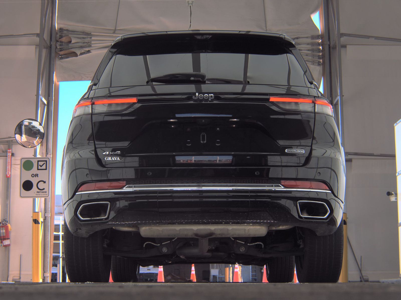 JEEP OVERLAND - 8