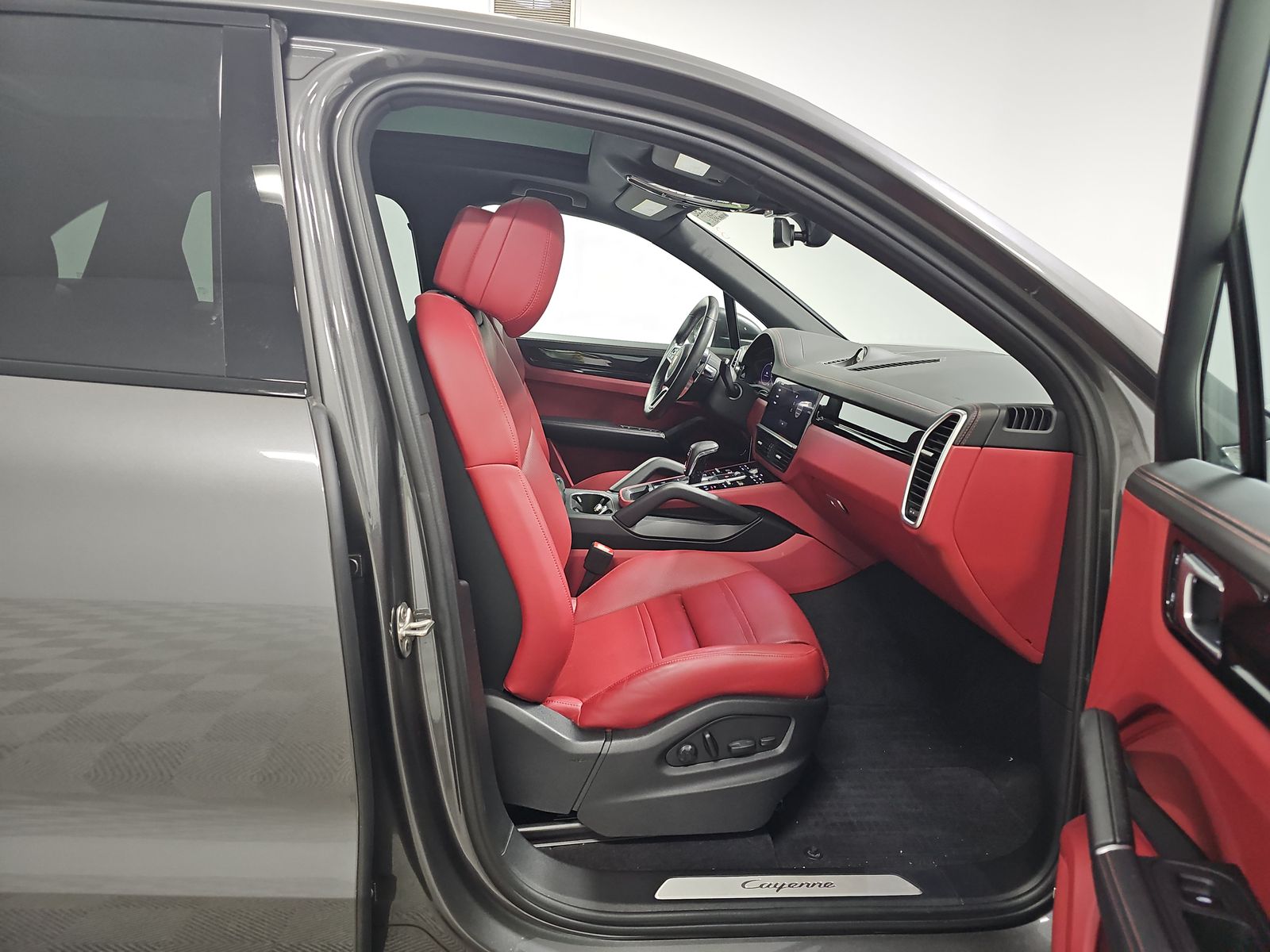 2022 Porsche Cayenne Base AWD