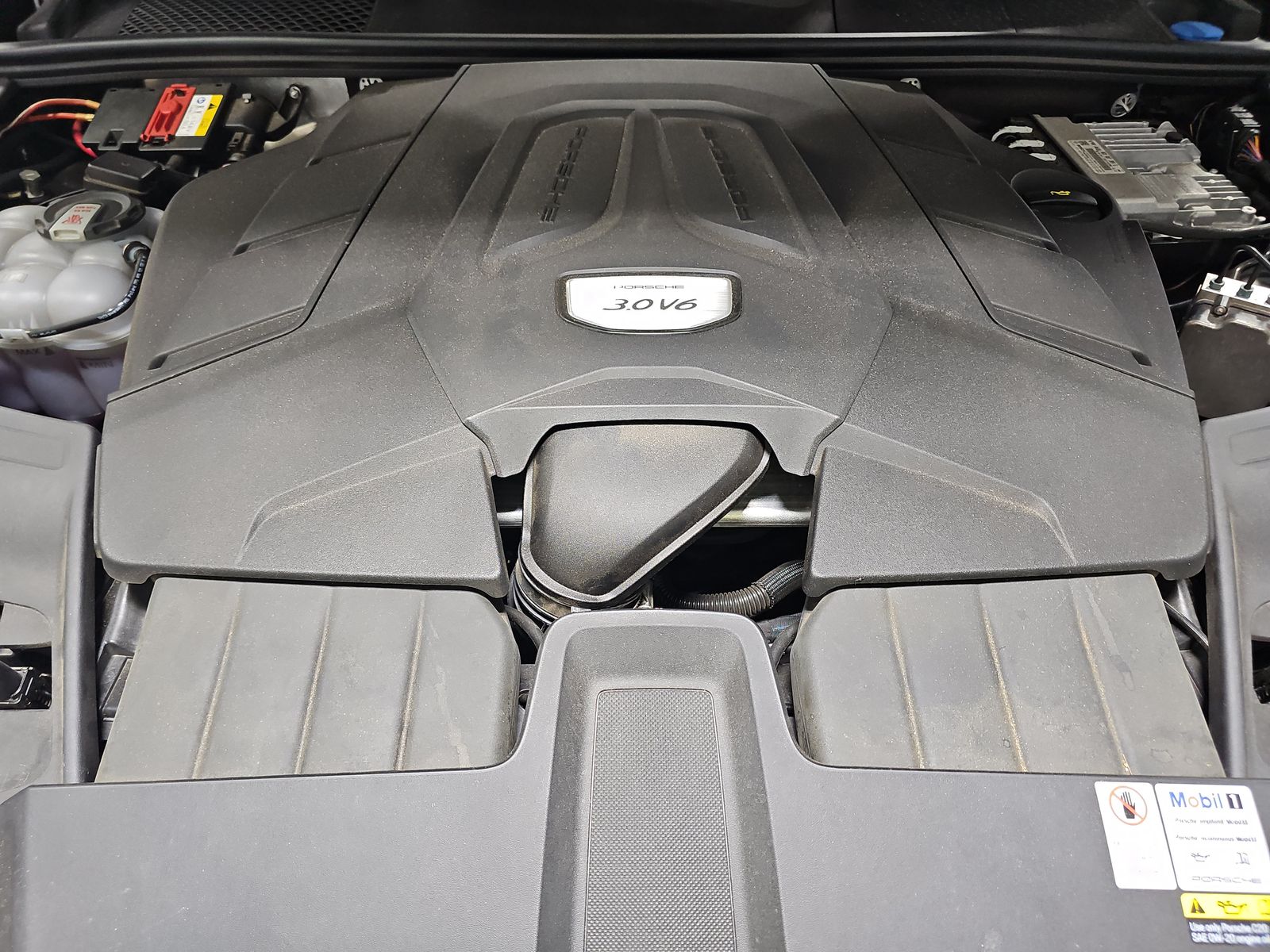 2022 Porsche Cayenne Base AWD