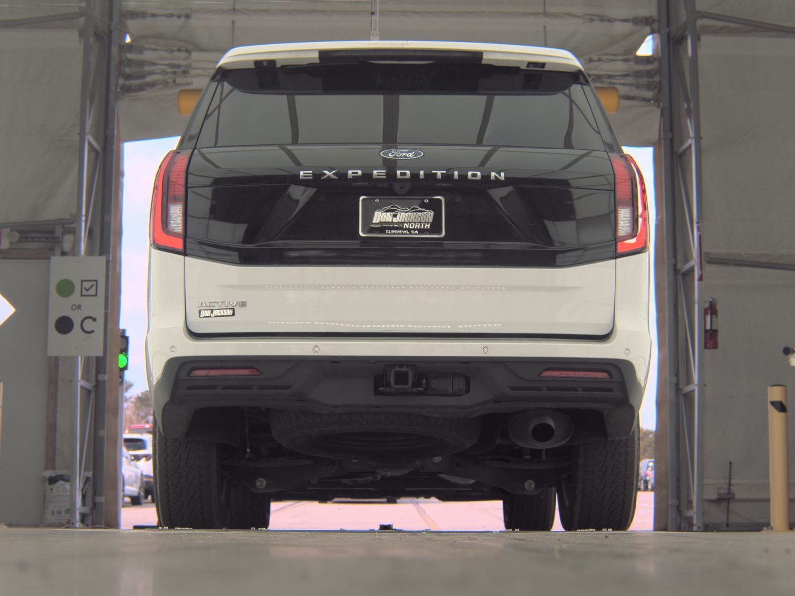 FORD EXPEDITION - 8