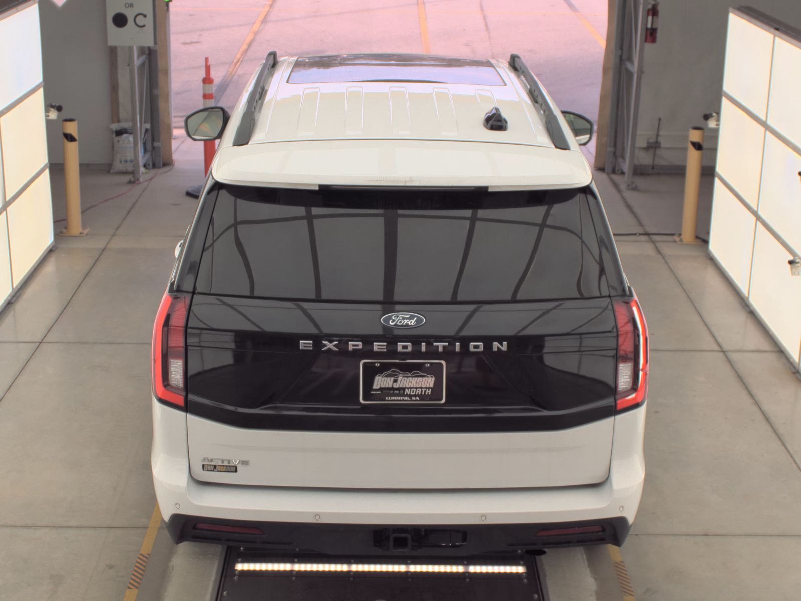 FORD EXPEDITION - 7