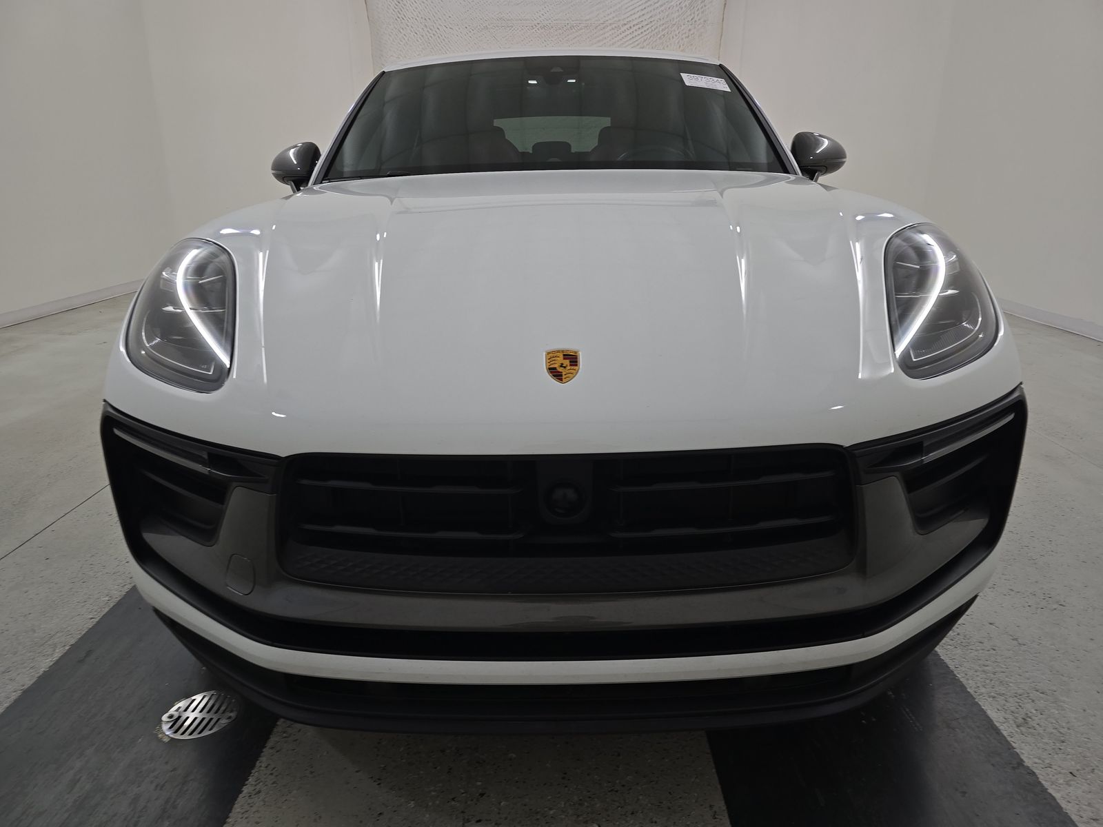 2023 Porsche Macan T AWD