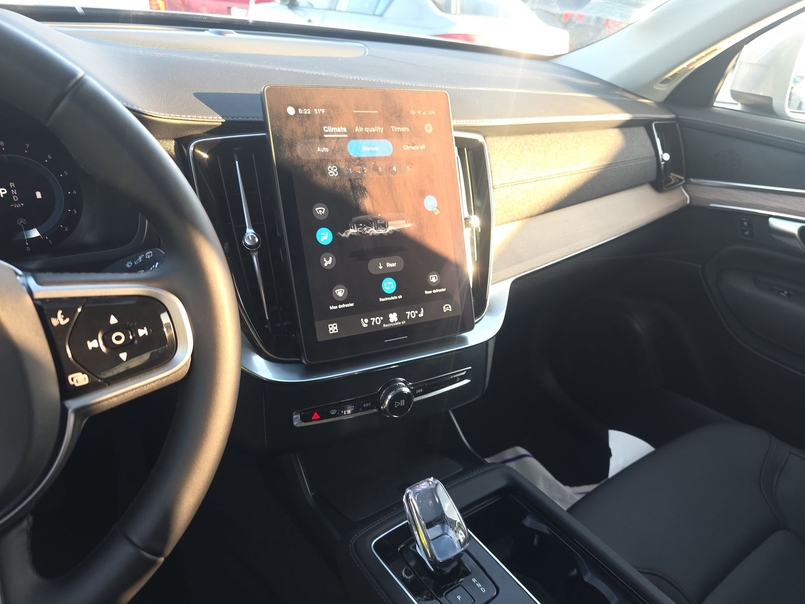 2025 Volvo XC90 B5 Plus AWD