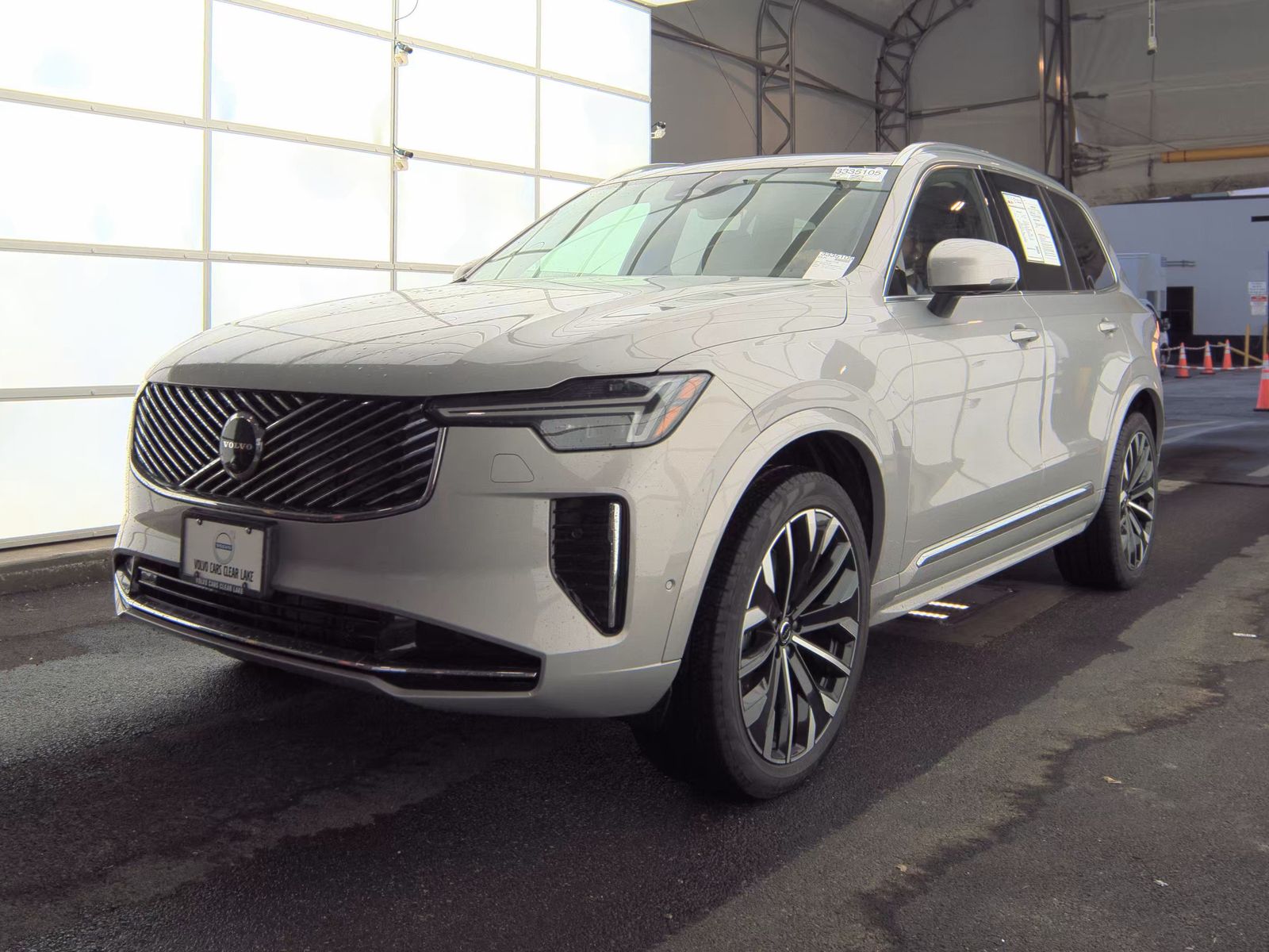 2025 Volvo XC90 B5 Plus AWD