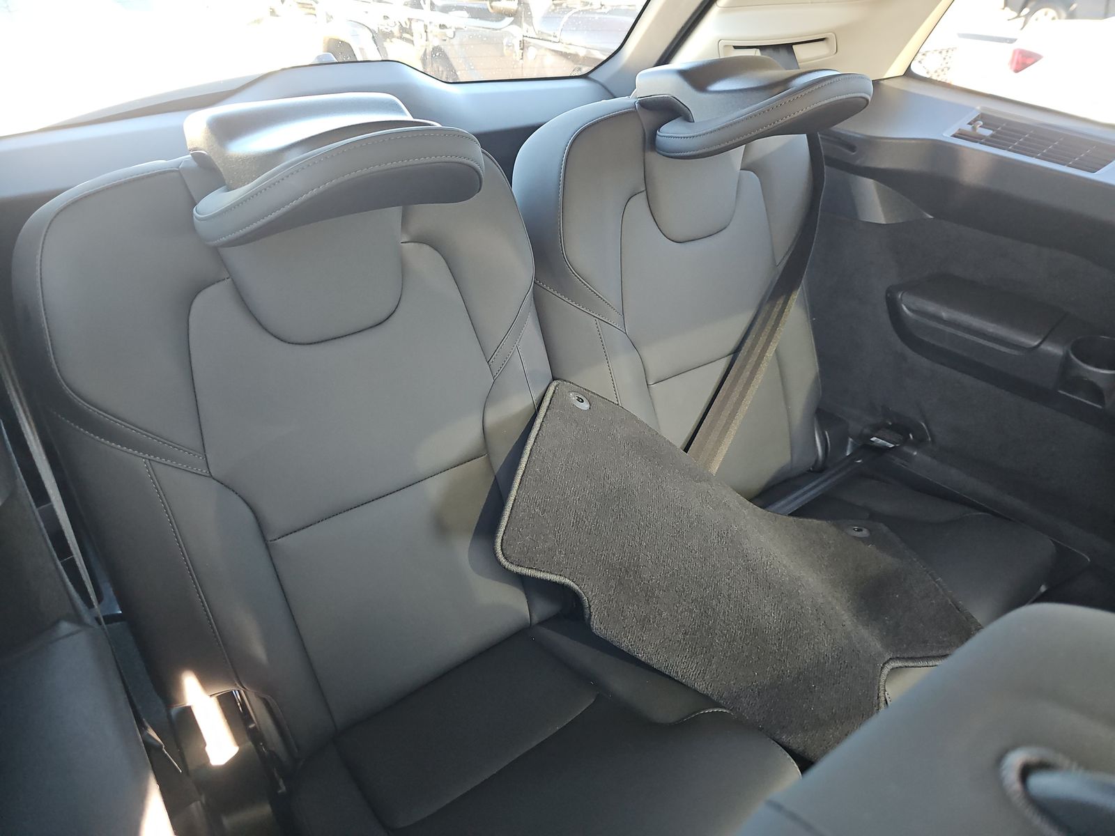 2025 Volvo XC90 B6 Plus AWD