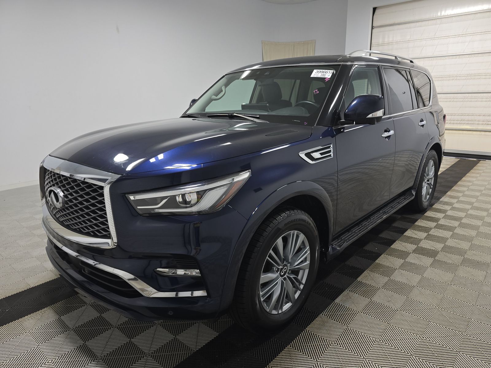 2024 INFINITI QX80