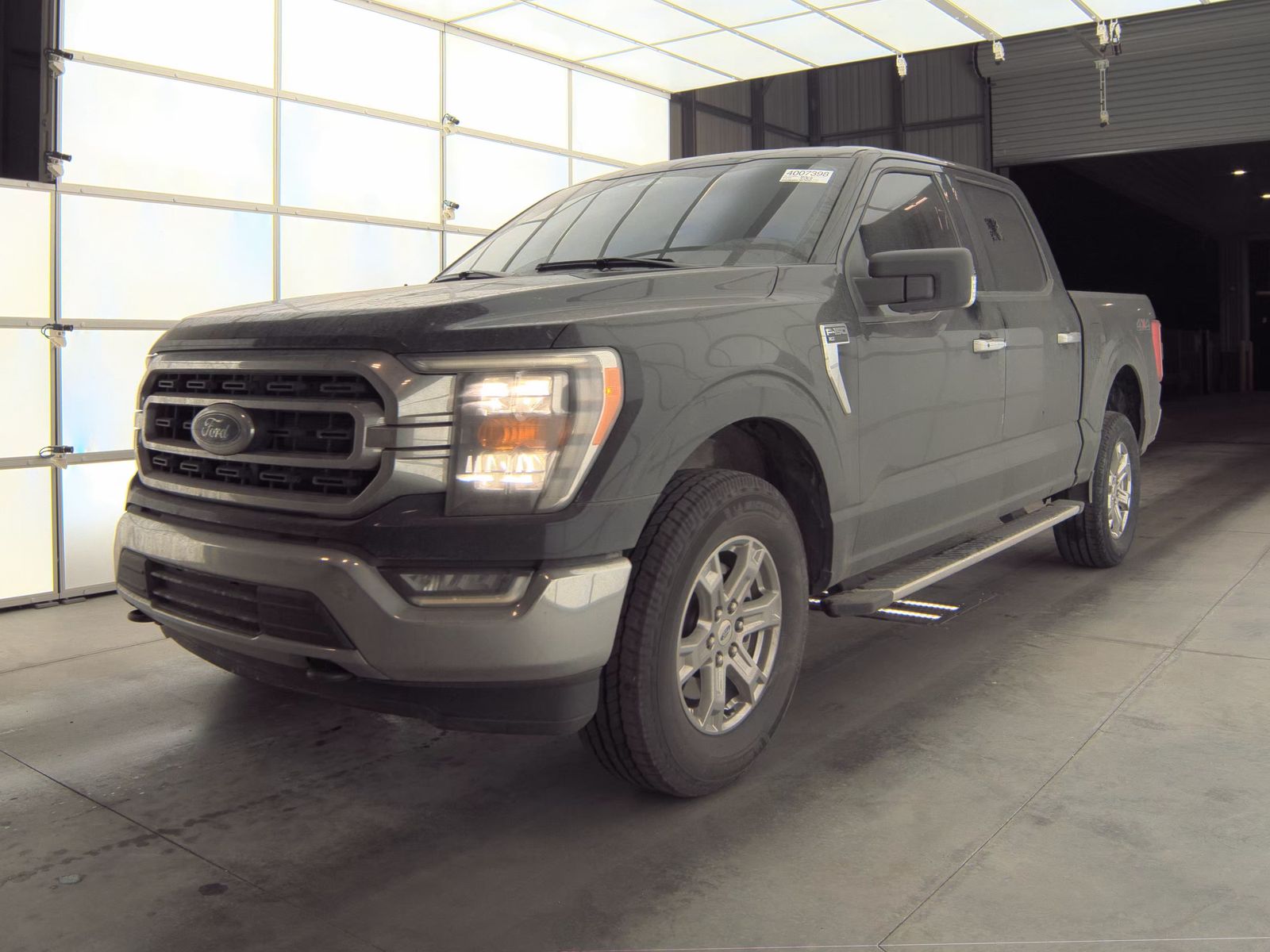 2023 Ford F-150 XLT AWD