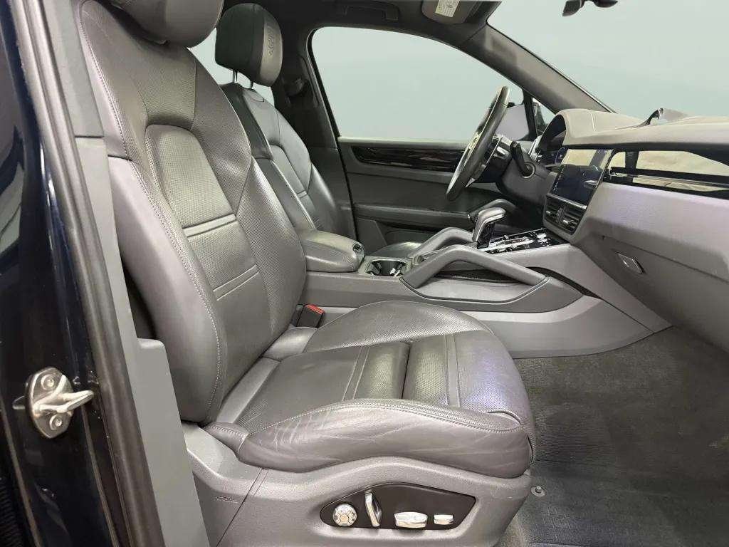 2019 Porsche Cayenne Base AWD