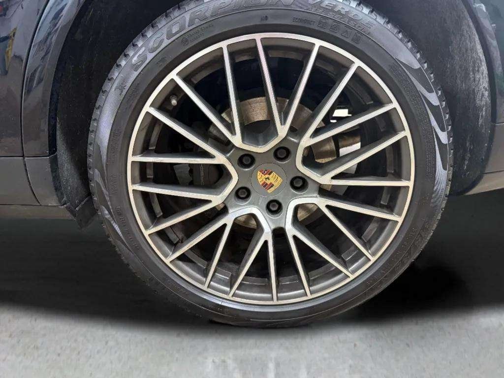 2019 Porsche Cayenne Base AWD