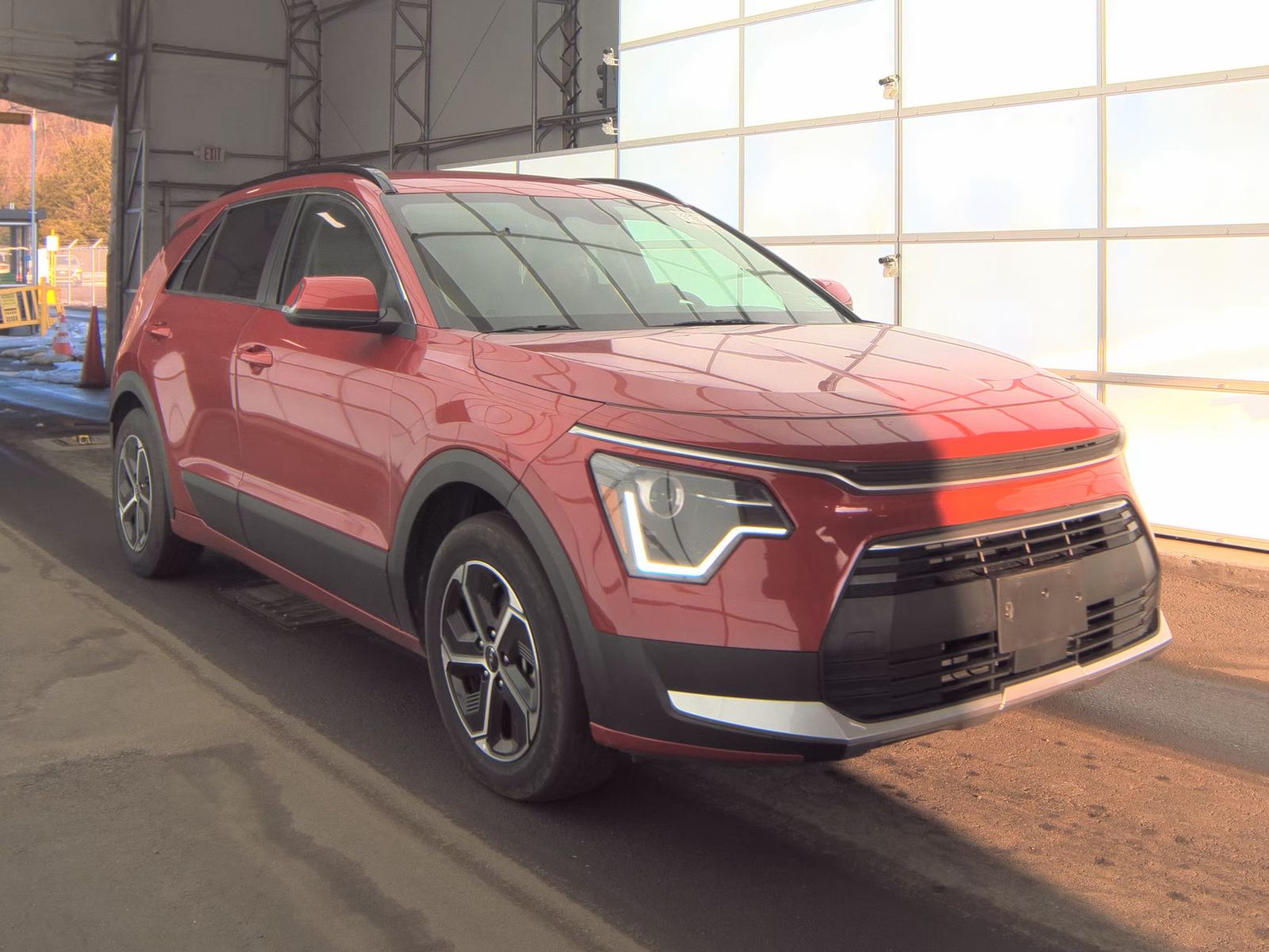 2023 Kia Niro EX FWD