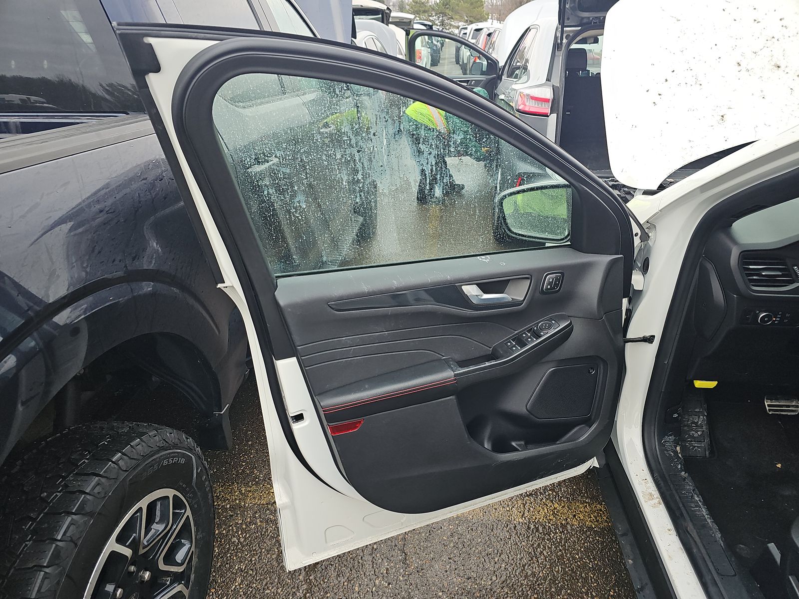 2024 Ford Escape ST-Line Select AWD