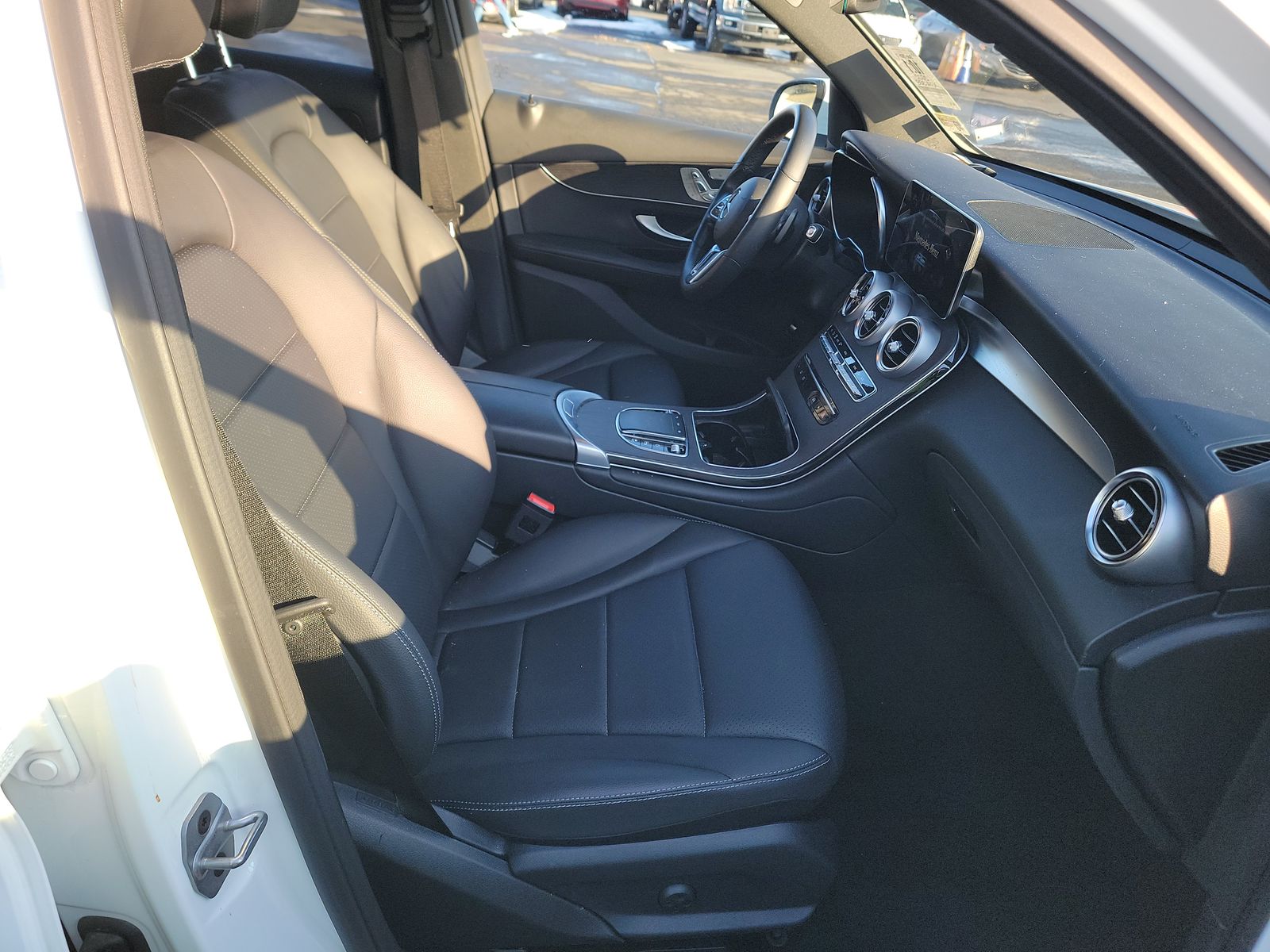 2022 Mercedes-Benz GLC GLC 300 AWD