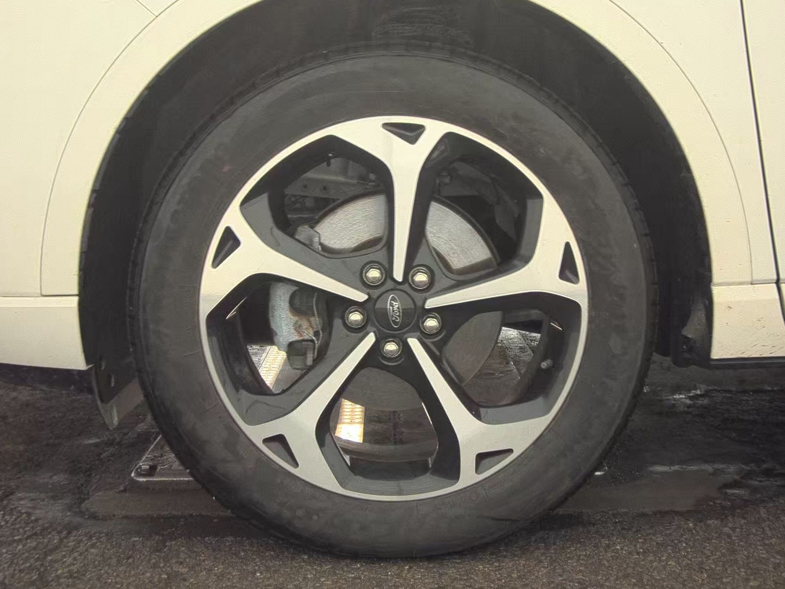 2024 Ford Escape ST-Line Select AWD