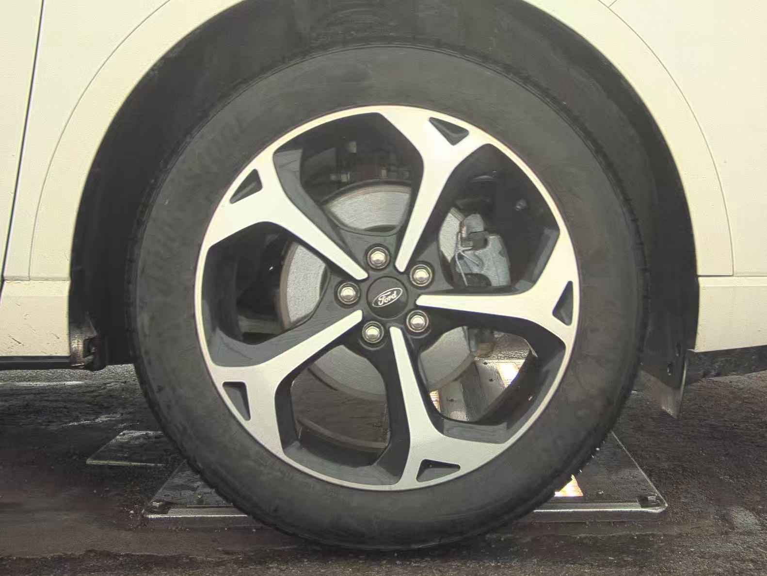 2024 Ford Escape ST-Line Select AWD