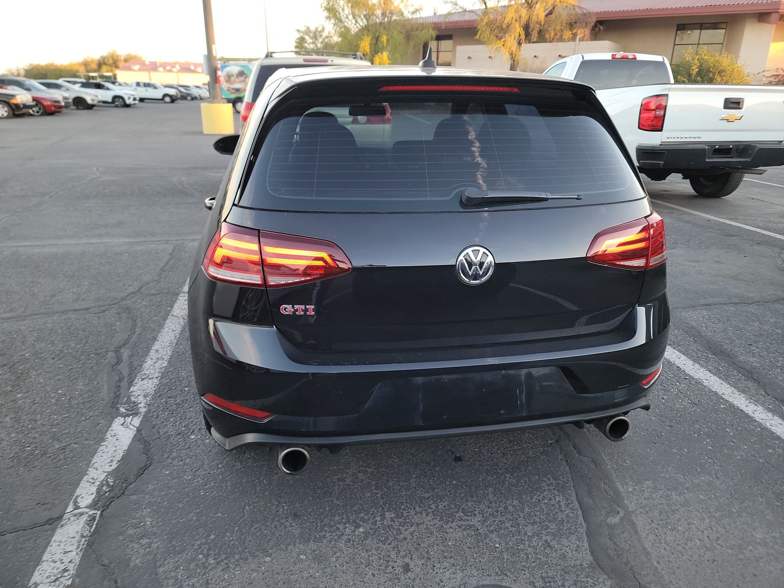 2020 Volkswagen Golf GTI 2.0T S FWD