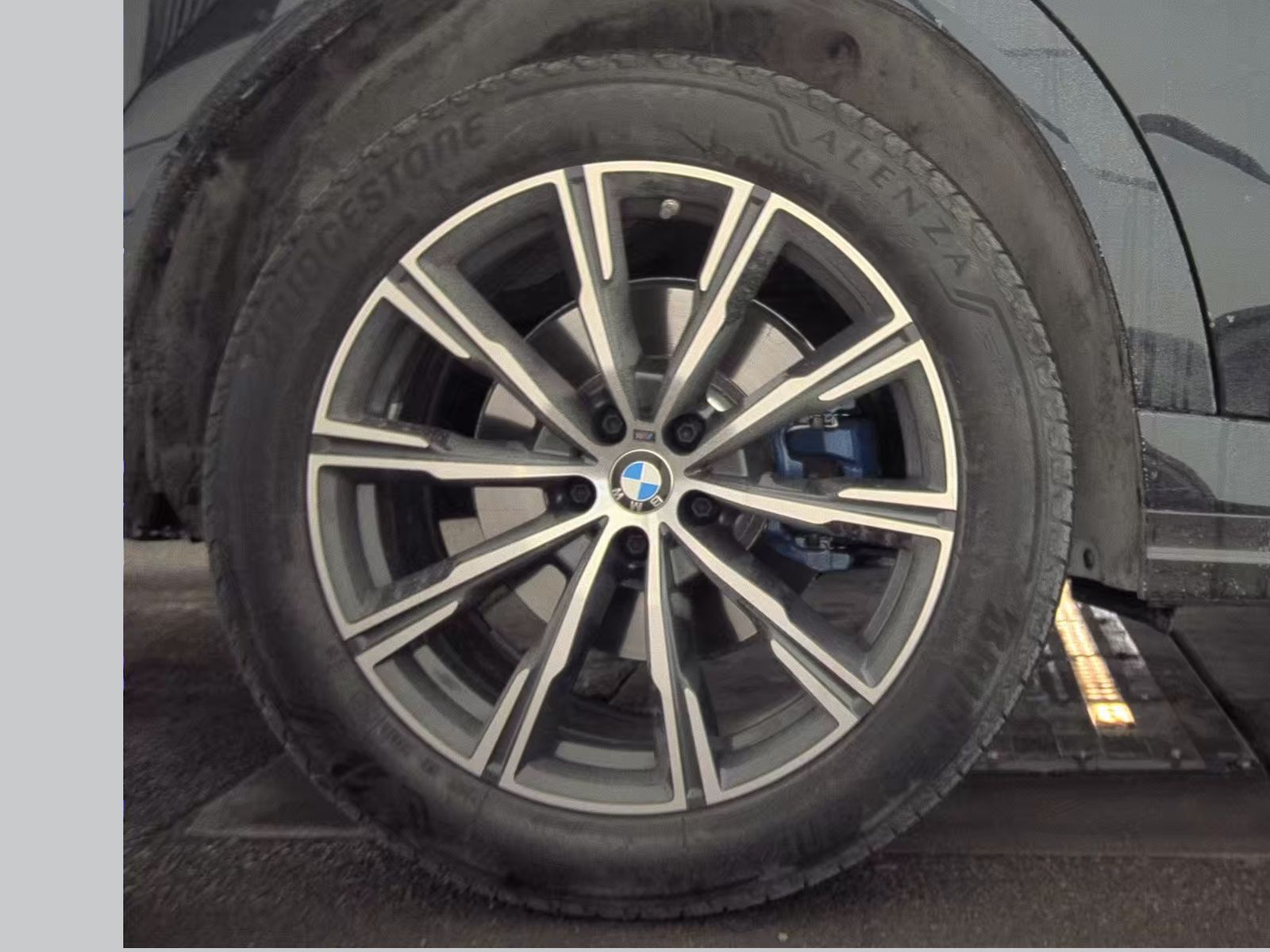 2026 BMW X6 xDrive40i AWD