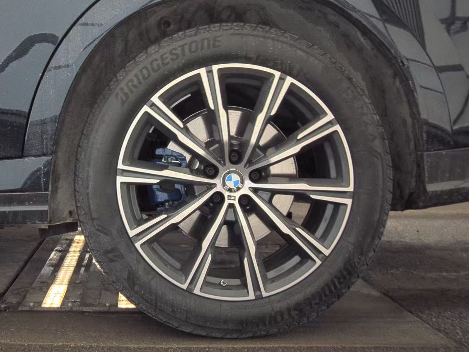 2026 BMW X6 xDrive40i AWD