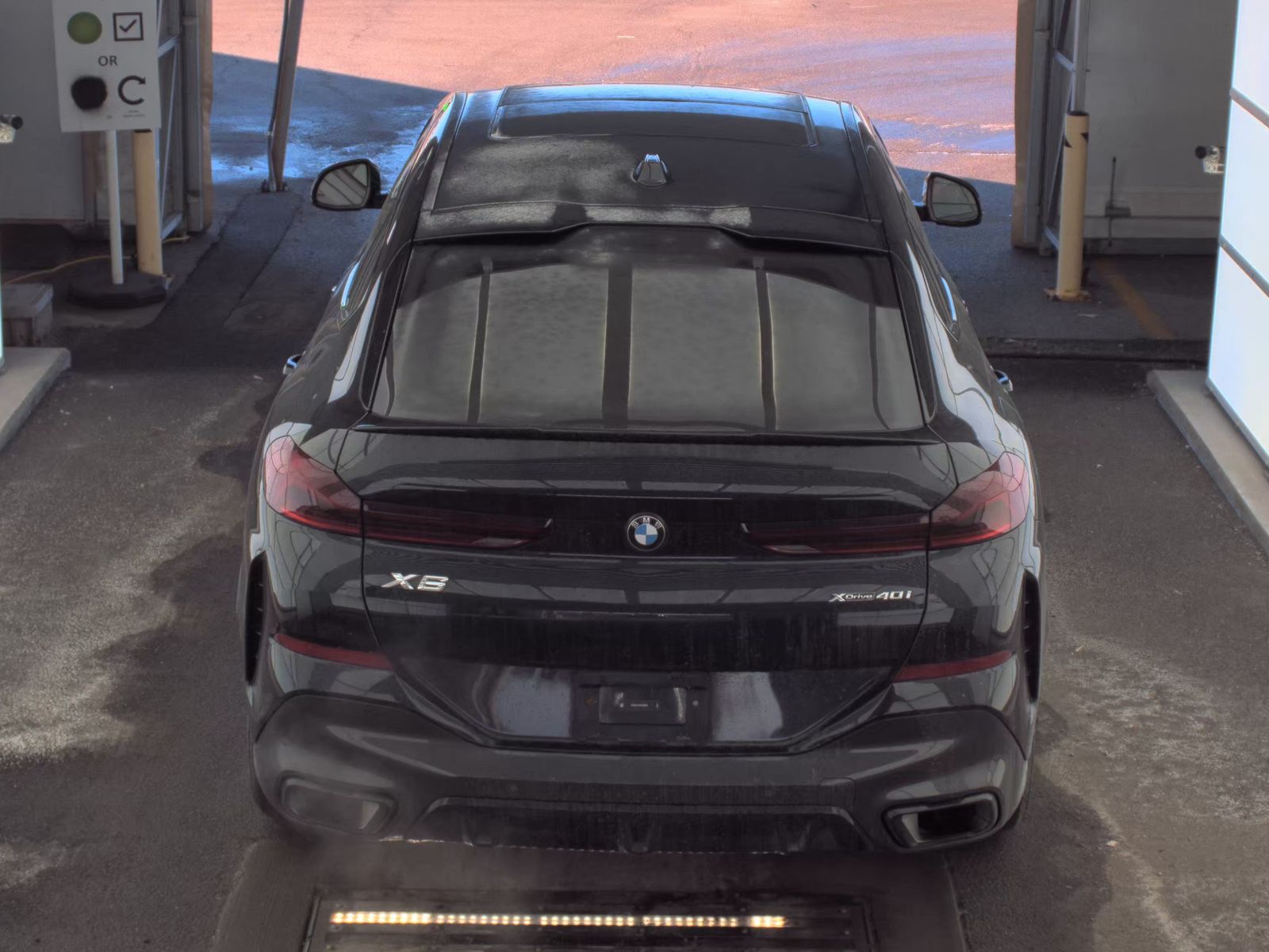 2026 BMW X6 xDrive40i AWD
