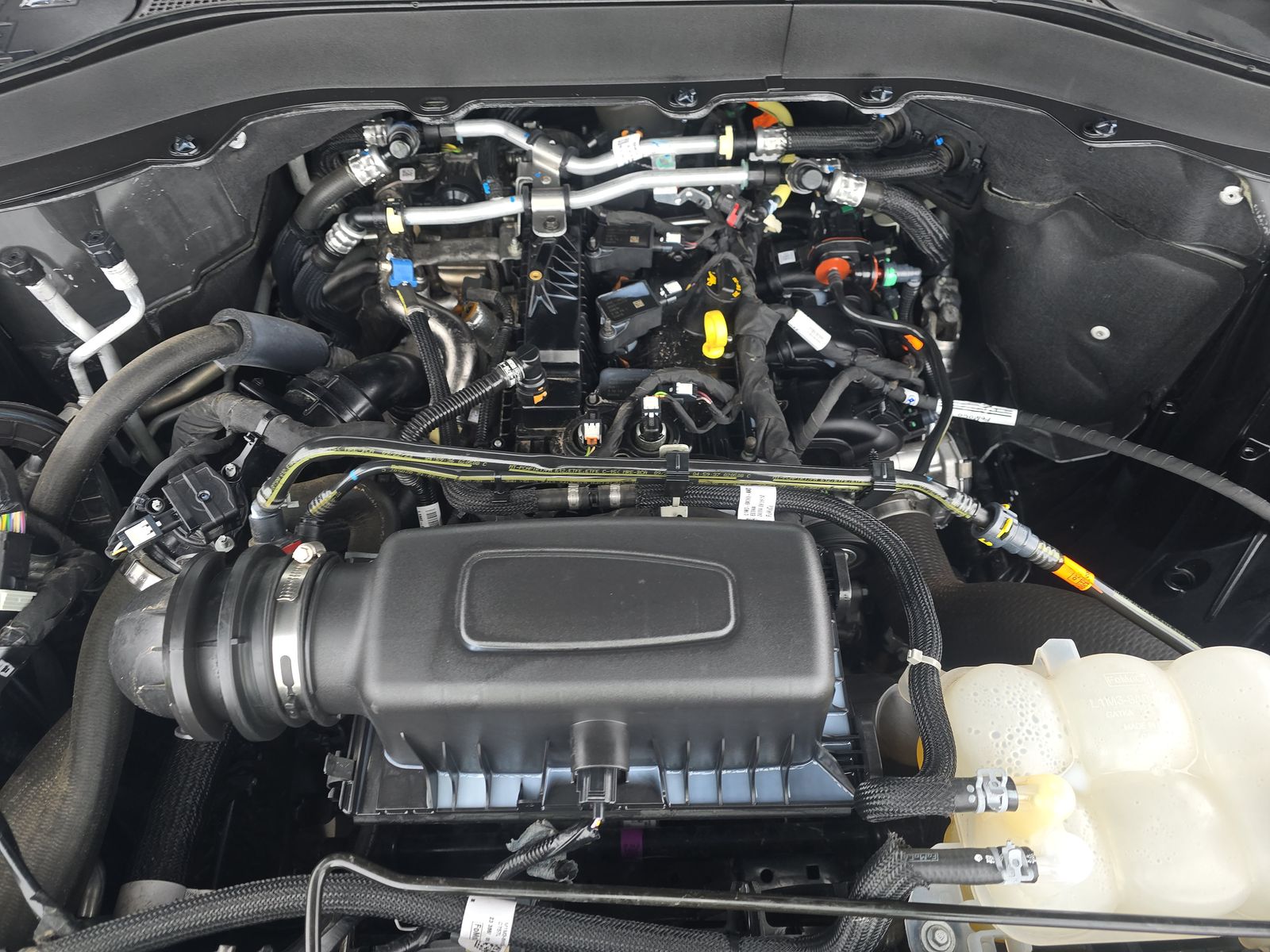 2024 Ford Explorer XLT AWD