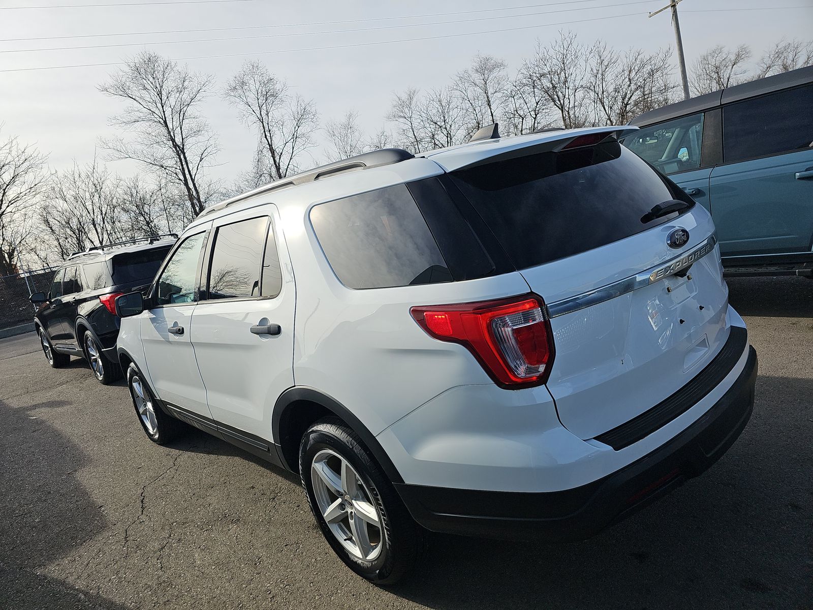 FORD EXPLORER - 7