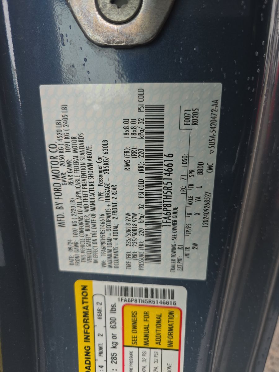 2024 Ford Mustang EcoBoost FWD