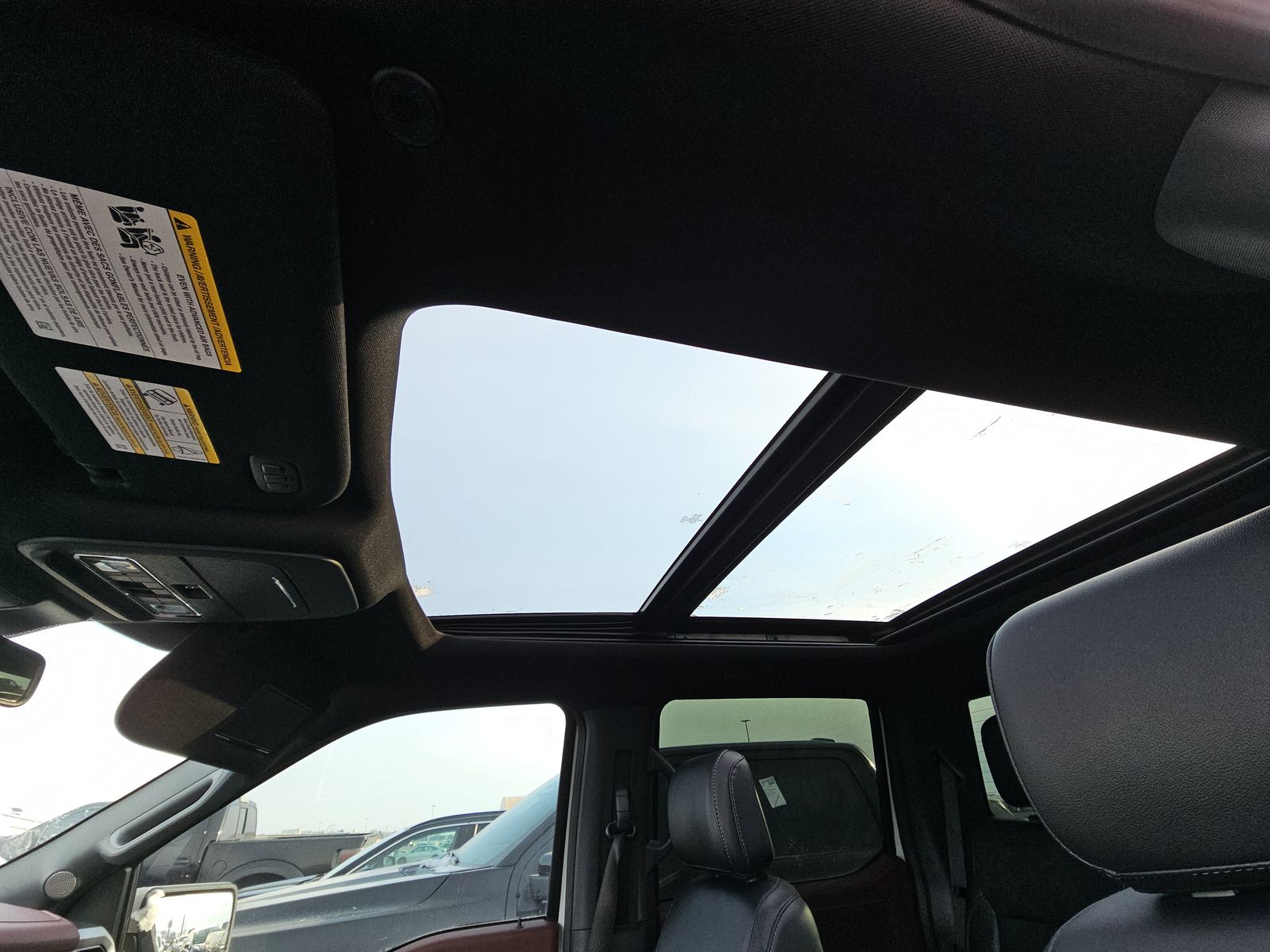 2023 Ford F-150 Lariat AWD